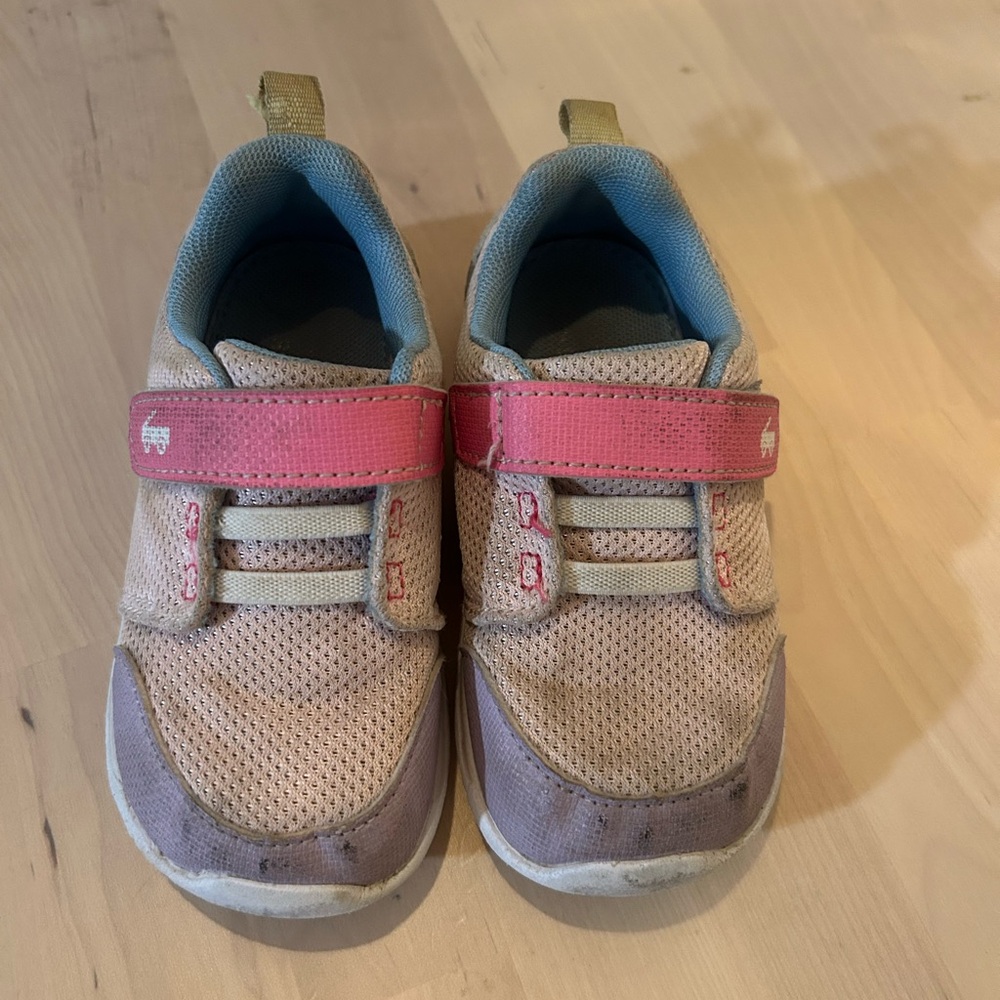 See Kai Run 8c Sneakers
